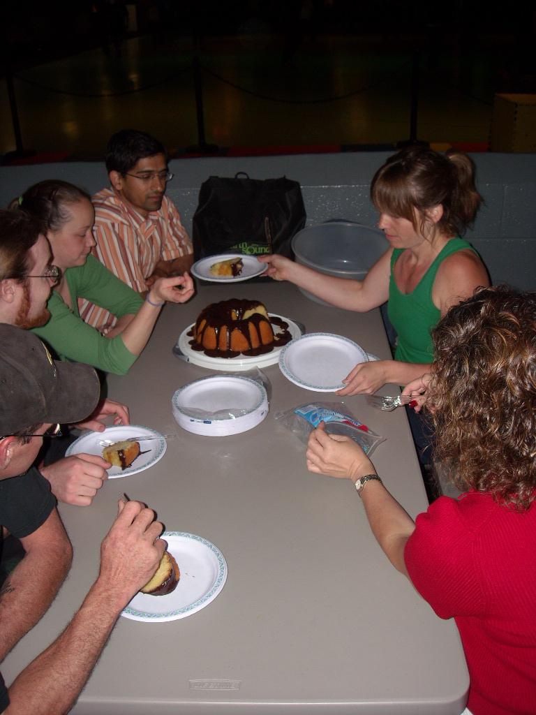 Tanya dishing up a delicious cake she baked.  No special occasion, just Tanya trying to get us drunk with the anisette in it.