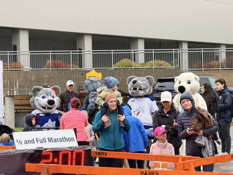There were spectators dressed up as wolves—the namesake of the Sudbury Wolves hockey team.