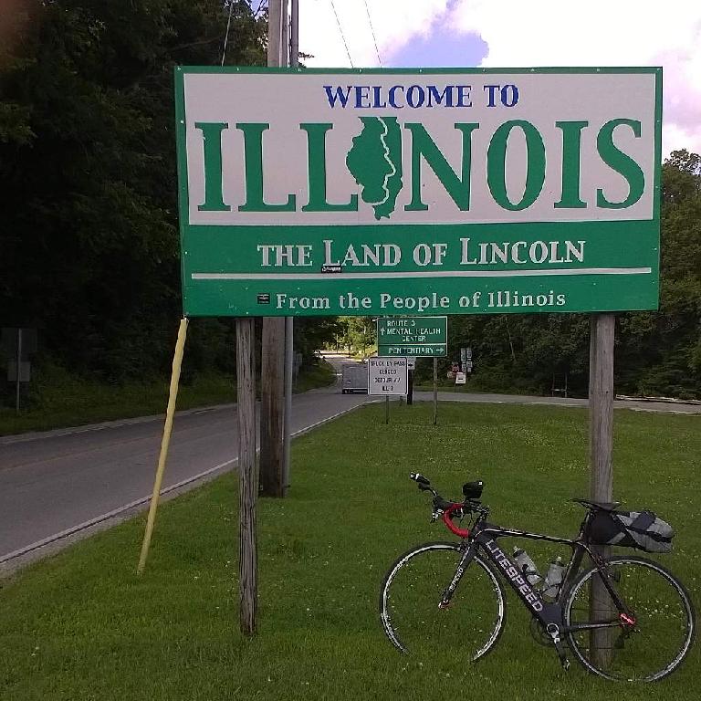 black 2010 Litespeed Archon C2, Illinois, the Land of Lincoln sign