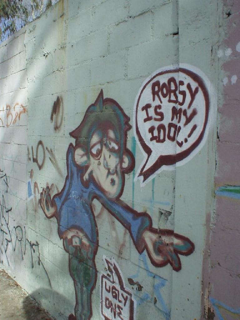 English graffiti: "Bobby is my idol!"