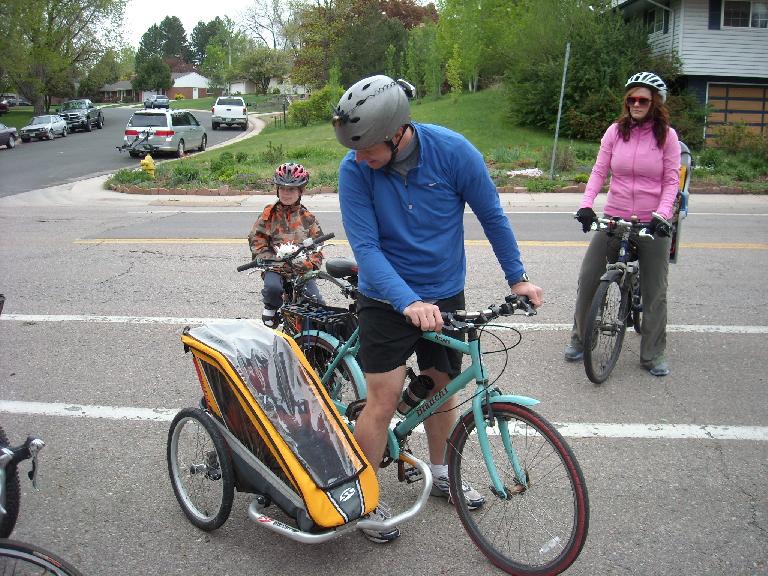 Chris was riding for three (Zoe in the sidecar and Aidan on the attached bike to the rear) with Elizabeth on one of Chris' bikes.