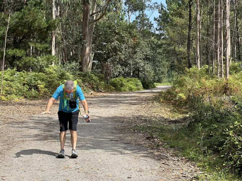 From Poio, there was a very long and sometimes steep climb. Eddie was glad when we finally got to the top.