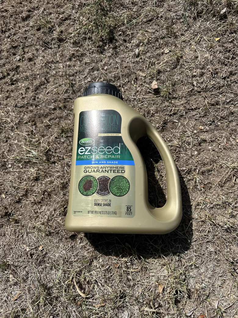 A 3.75-pound bottle of Scotts ezseed Patch & Repair.