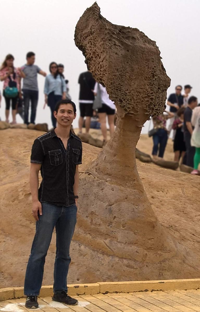 Felix Wong by the Queen's Head in Yehliu Geopark.